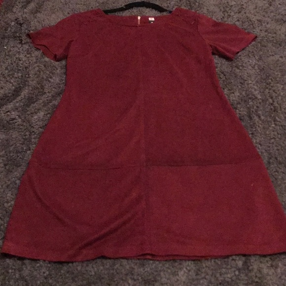 Design Lab • Burgundy dress - Picture 2 of 3